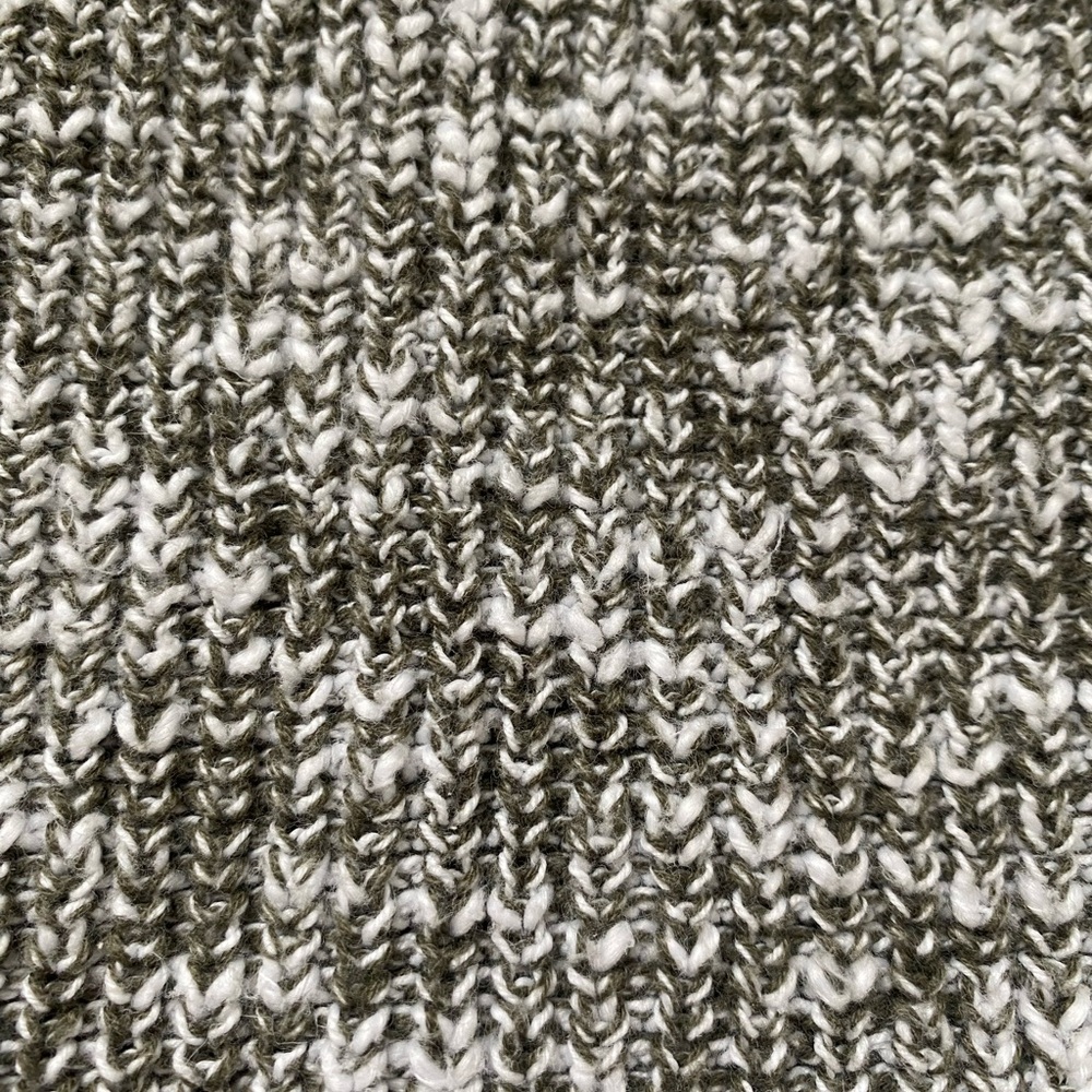 Sweater - Picture 2 of 4
